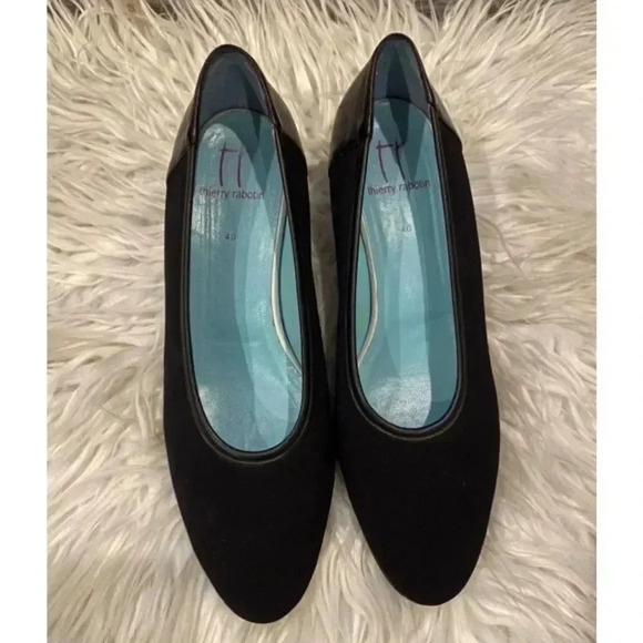 Thierry Rabotin Black Pumps - Picture 3 of 4